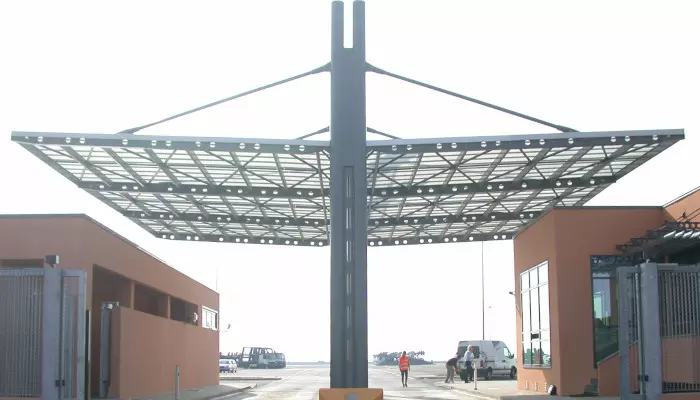 Quali sono i vantaggi delle coperture esterne in ferro?